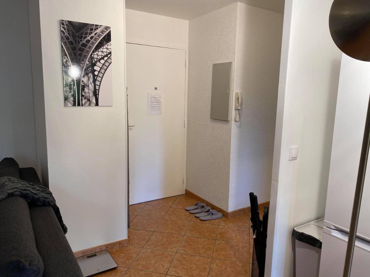 Luxueux Appartement Evry Centre - Parking - RER à 10 min Courcouronnes Extérieur photo